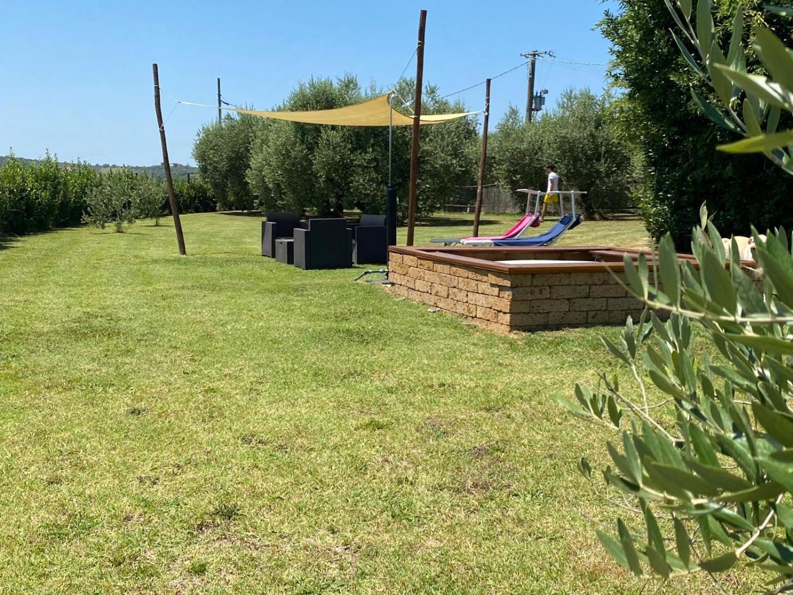 Podere La Vignata Toiano Екстериор снимка